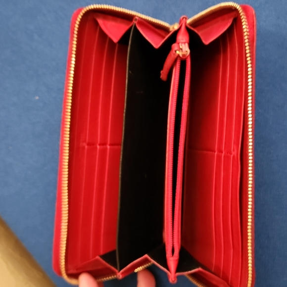 YSL Long Zippy Wallet, Firm price - Picture 4 of 12